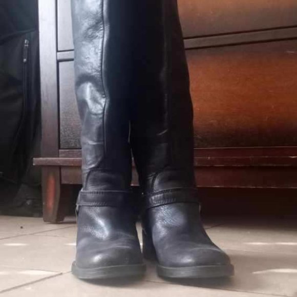Lucky Brand, full-grain leather, tall black riding boots - Size 8 - Picture 6 of 16
